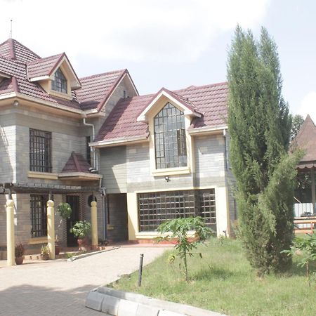 Eshborns House - Near Jkia Bed & Breakfast Syokimau Exterior photo