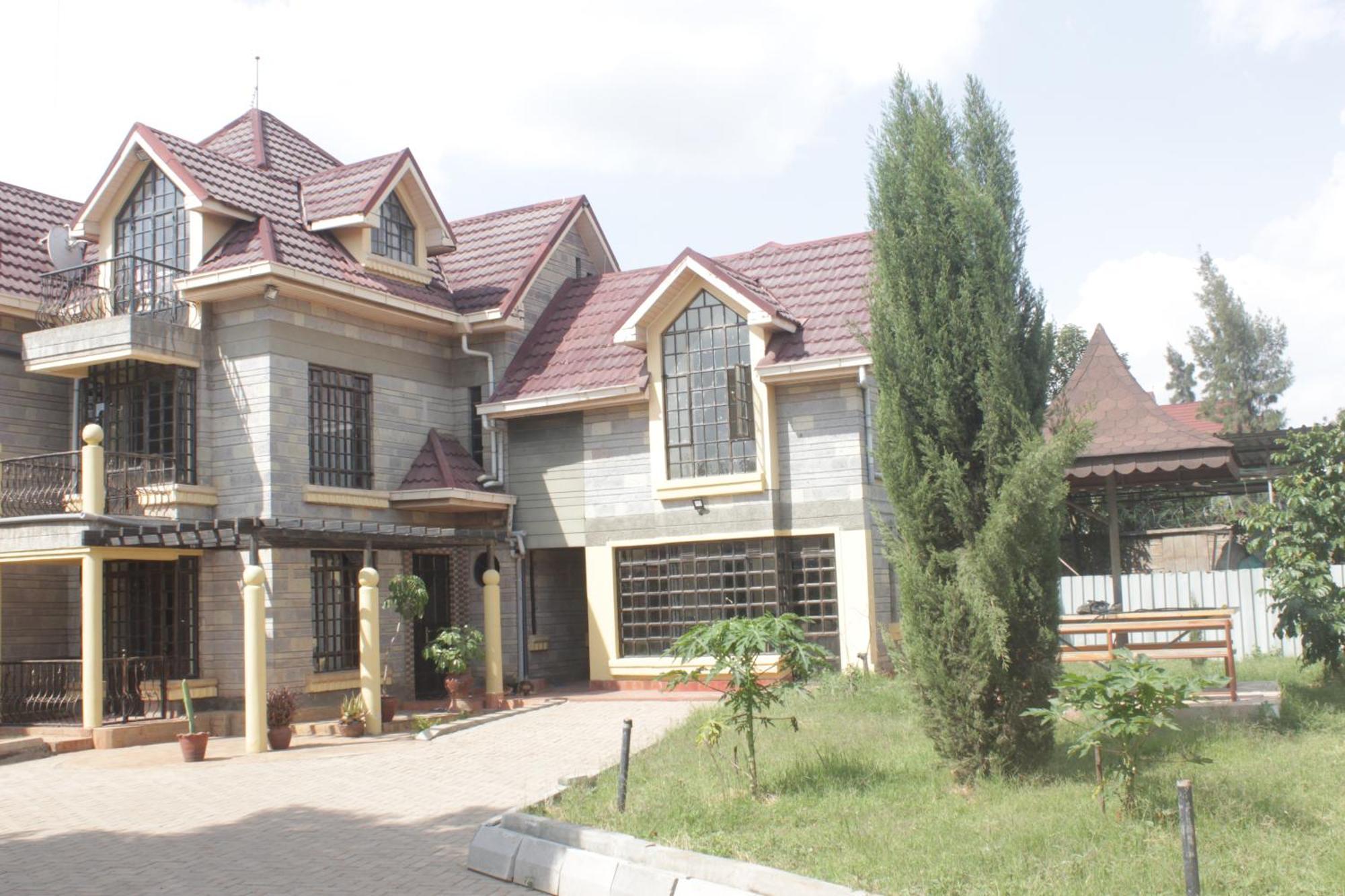 Eshborns House - Near Jkia Bed & Breakfast Syokimau Exterior photo